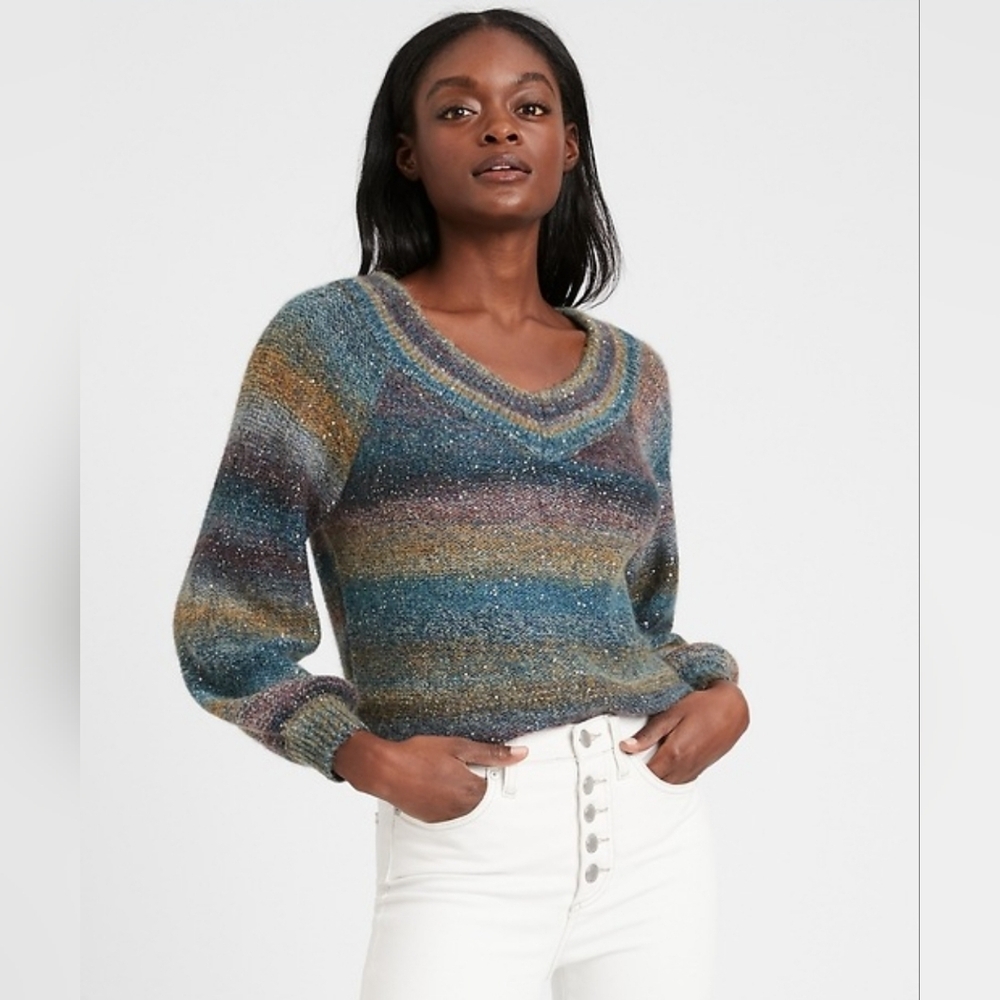 Banana Republic Multi-Color Stripe V-Neck Sweater